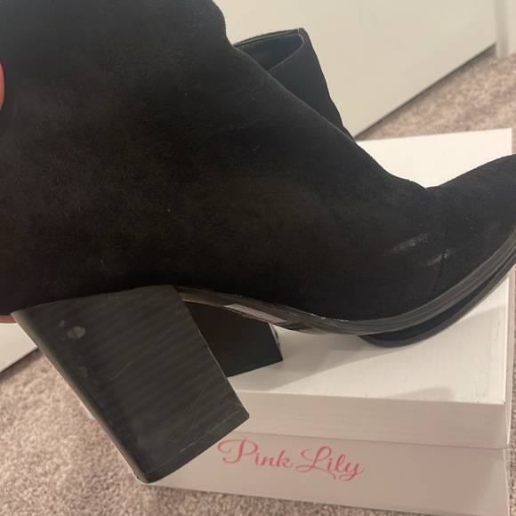 Forever 21 Heeled Booties Size 6 - Picture 5 of 7